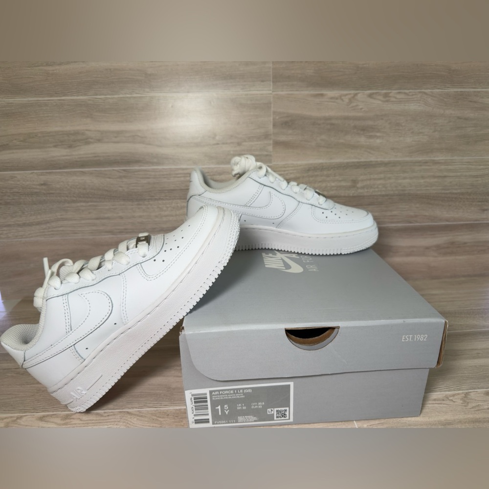 Nike Air Force 1 LE Big Kid’s